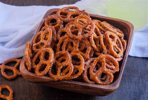 Spicy Pretzels | Jennifer Cooks