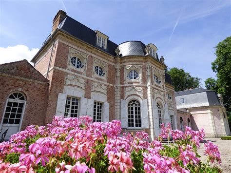 15 Best Things to Do in Abbeville (France) - The Crazy Tourist