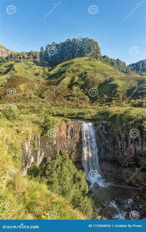 Sterkspruit Waterfall Near Monks Cowl Stock Photo - Image of cliff ...