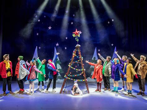 A Charlie Brown Christmas: Palladium Times Square Tickets | New York | TodayTix