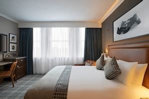 Leonardo Royal Hotel Edinburgh - Formerly Jurys Inn Reviews, Deals & Photos 2023 - Expedia