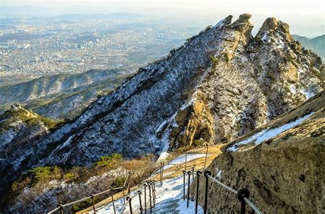 Ultimate Hiking Guide to Bukhansan National Park (2023) | Hiking guide, National parks, Winter ...