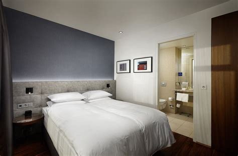 Hilton Reykjavik Nordica Rooms: Pictures & Reviews - Tripadvisor