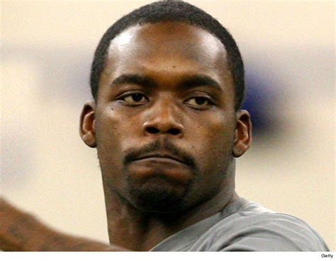 Former #VirginiaTech star Marcus Vick arrested for assault in Virginia