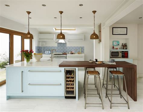 Kitchen island seating ideas | Real Homes