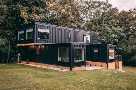 21 stunning homes made out of shipping containers | loveinc.com