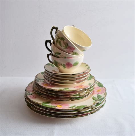 Franciscan Desert Rose Pattern Dinnerware Set of 16 Pieces Table or 4 ...