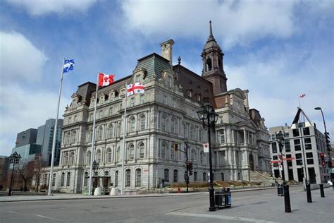 Entradas y Tours - Ayuntamiento de Montreal (Hotel de Ville de Montréal), Montreal - Viator