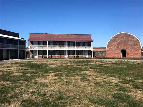 Fort McHenry National Monument - Go Wandering