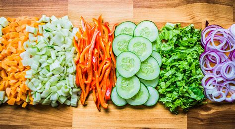 Meal Prep: DIY Salad Bar