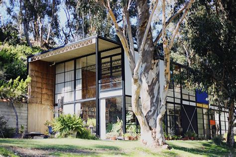 The Eames House: A Deep Dive into Case Study House 8 | ArchEyes