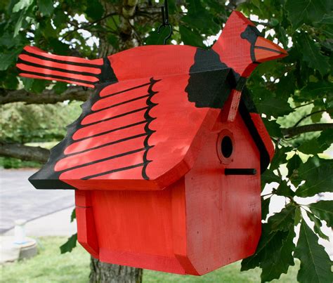 Cardinal Birdhouse | Etsy | Bird houses, Unique bird houses, Bird house