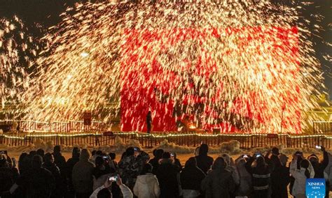 Lighting and appreciating lanterns a time-honored tradition in China ...