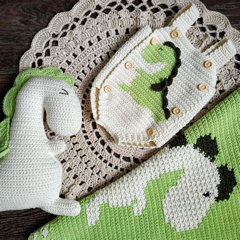 Crochet pattern decorative pillow Dinosaur. Throw pillow. PDF | Etsy