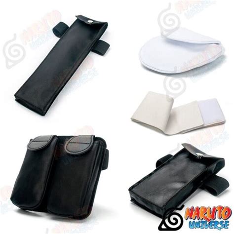 Naruto Holding Kunai and Shuriken Bags Cosplay - Naruto Universe