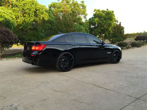 2014 BMW 750i M Sport - Black on Black w 22s - Loaded 12,400 Miles