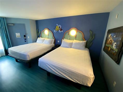 Tour of Disney's Art of Animation Resort Little Mermaid Room ...