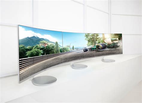 Samsung has just announced three new curved monitors with support for ...