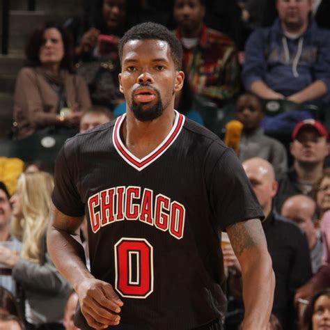 Should Chicago Bulls Keep Aaron Brooks Beyond This Season? | News ...