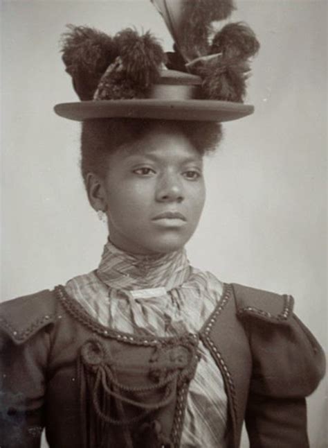 18 Interesting Vintage Studio Portraits of Women of Color from the ...