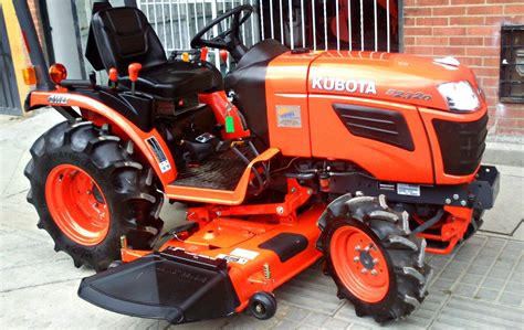 Kubota B2320 Price, Specs, Review, Attachments & Features