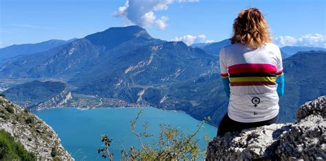 Lake Garda hiking experience for everyone with local guide