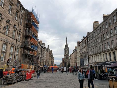 Discover Edinburgh's Top Attractions and Must-See Sights