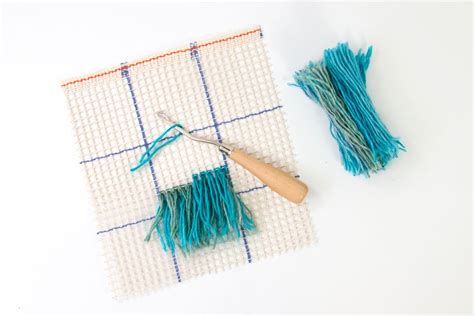 10 Latch Hook Rug Patterns, Kits, and Ideas