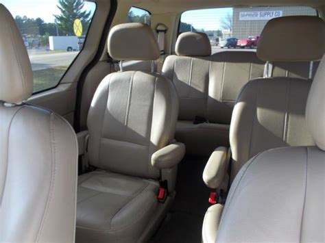 2003 Ford Windstar - Information and photos - MOMENTcar