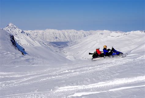 15 Best Things To Do in Sisimiut Greenland & Travel Tips