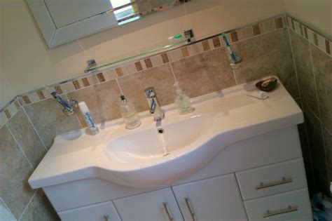 Master Your Messy Bathroom with These Organisation Tips - AAUBlog