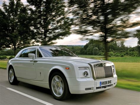 Rolls Royce-Royal Luxury Car HD ~ Taste Wallpapers