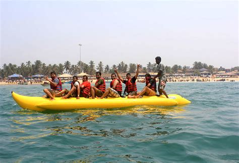 Banana Boat Ride in Goa | Water Sports at Goa | GoBananas from ...