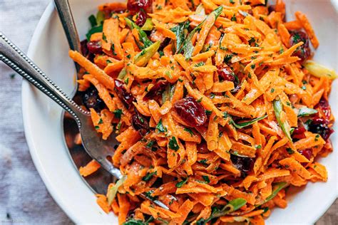 Shredded Carrot Salad Recipe with Honey Mustard Dressing – Carrot Salad Recipe — Eatwell101