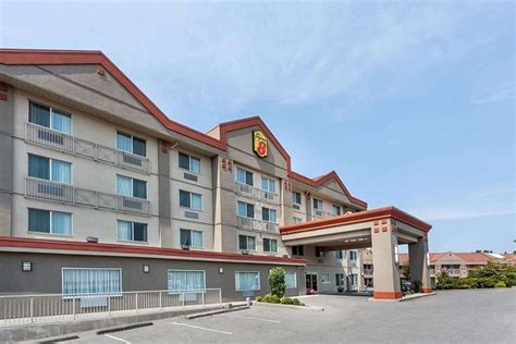 SUPER 8 BY WYNDHAM ABBOTSFORD BC - Updated 2024 Prices & Hotel Reviews ...