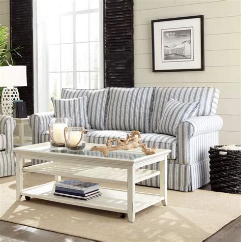 Beach House Sofas ~ coastal decor’s cool center | seashellmadness.com