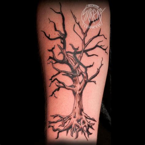 Best 25+ Dead tree tattoo ideas on Pinterest | Tree tattoo side, Wrist ...