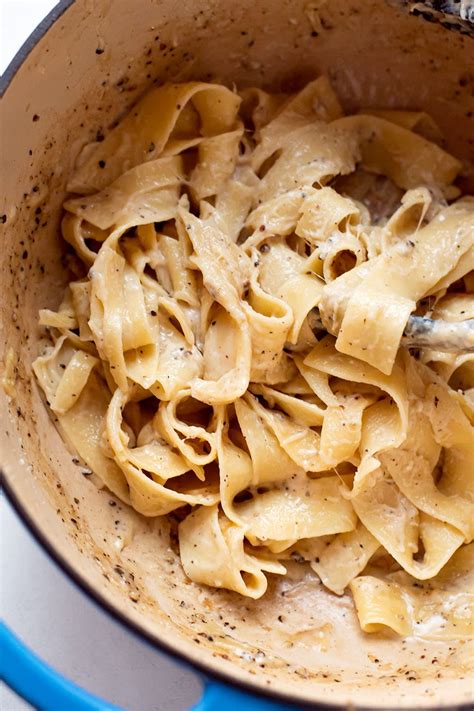 Pappardelle Cacio e Pepe Recipe - Kitchen Swagger