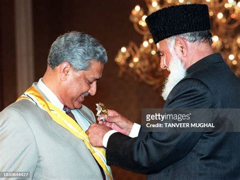 200 Dr Abdul Qadeer Khan Photos & High Res Pictures - Getty Images