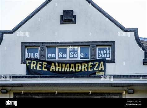 Banner asking to free the professor Ahmadreza Jalali | Banderole demandant la liberation du ...