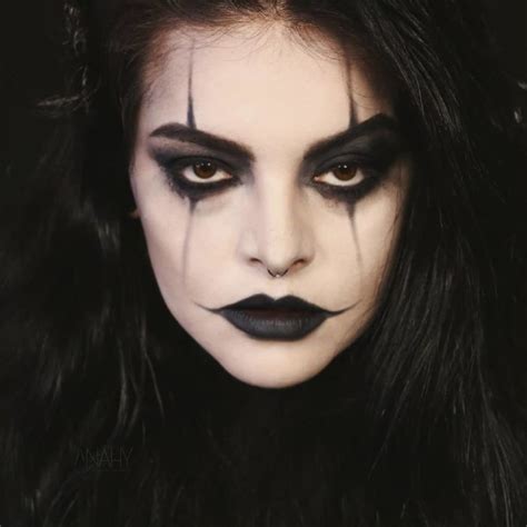 I Created 29 Looks For Halloween Inspired By Horror Movie Characters | Bored Panda