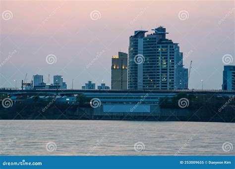 Seoul Han River Sunset Scenery Stock Image - Image of aerial, building: 253009655