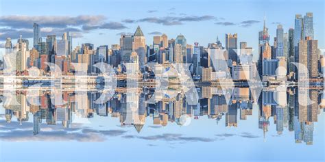 Manhattan Skyline Wallpaper | Happywall