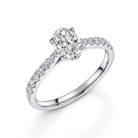 Oval Cut Diamond Solitaire Pavé