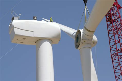 Here's How Giant Turbine Blades Get Transported to Wind Farms - InsideHook