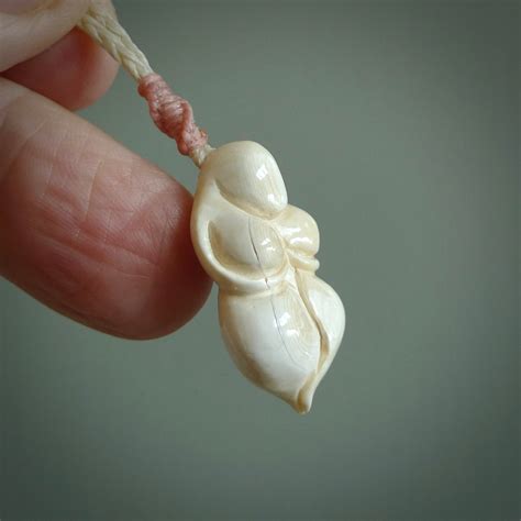 HAND CARVED WOOLLY MAMMOTH TUSK GODDESS PENDANT – NZ Pacific