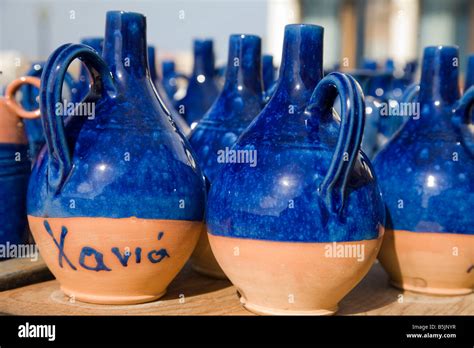 Greek pottery hi-res stock photography and images - Alamy