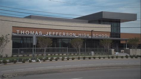 Dallas ISD unveils new Thomas Jefferson High School campus Jan. 9 ...