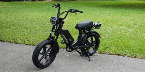 Juiced Scorpion electric bike review: an affordable e-moped with style!