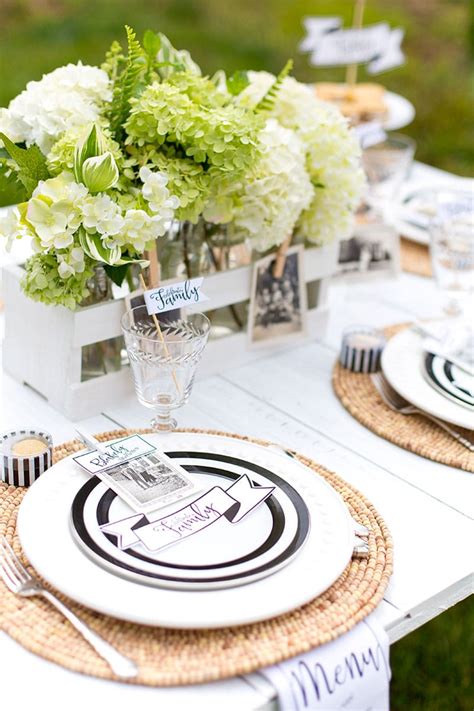 How to Host a Stylish Family Reunion! | Pizzazzerie